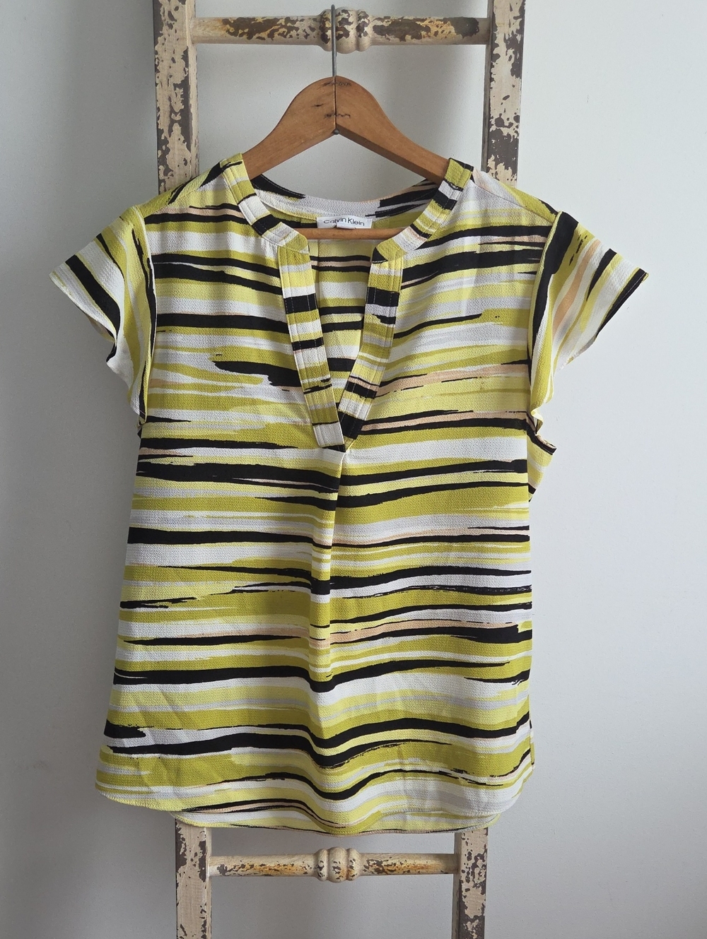 Calvin Klein Yellow & Black Striped V-Notch Cap Sleeve Top